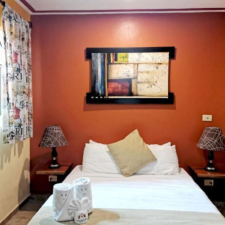 Hotel Casa Mallorca 칸쿤 외부 사진