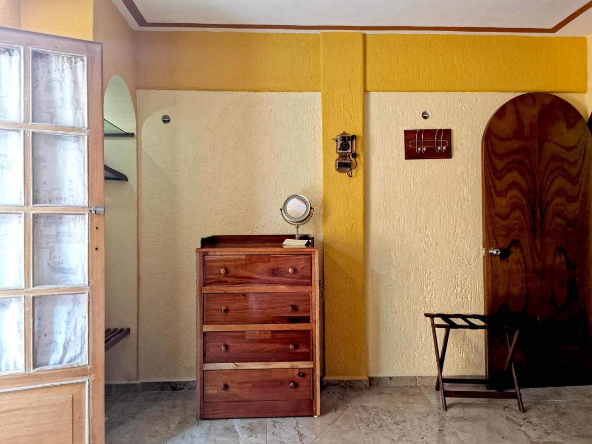 Hotel Casa Mallorca 칸쿤 외부 사진
