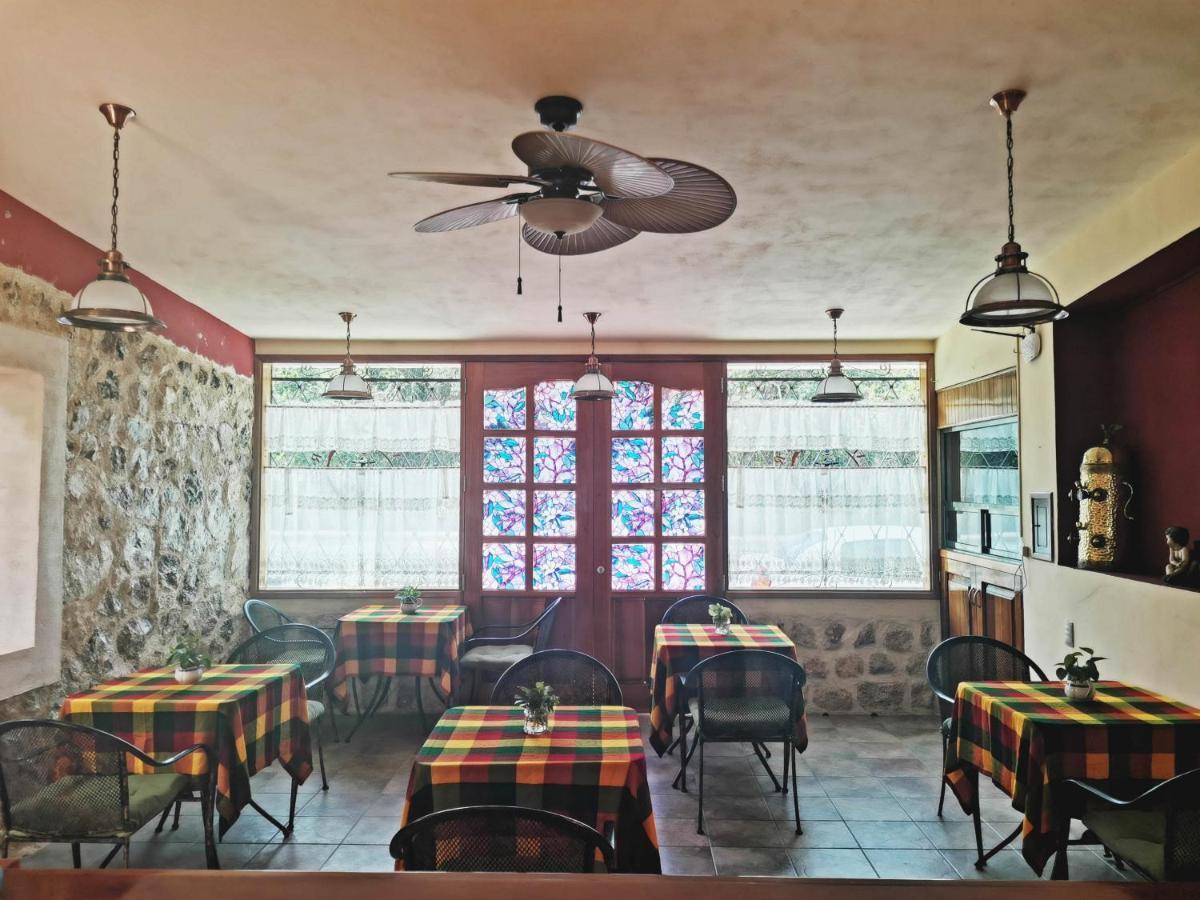 Hotel Casa Mallorca 칸쿤 외부 사진