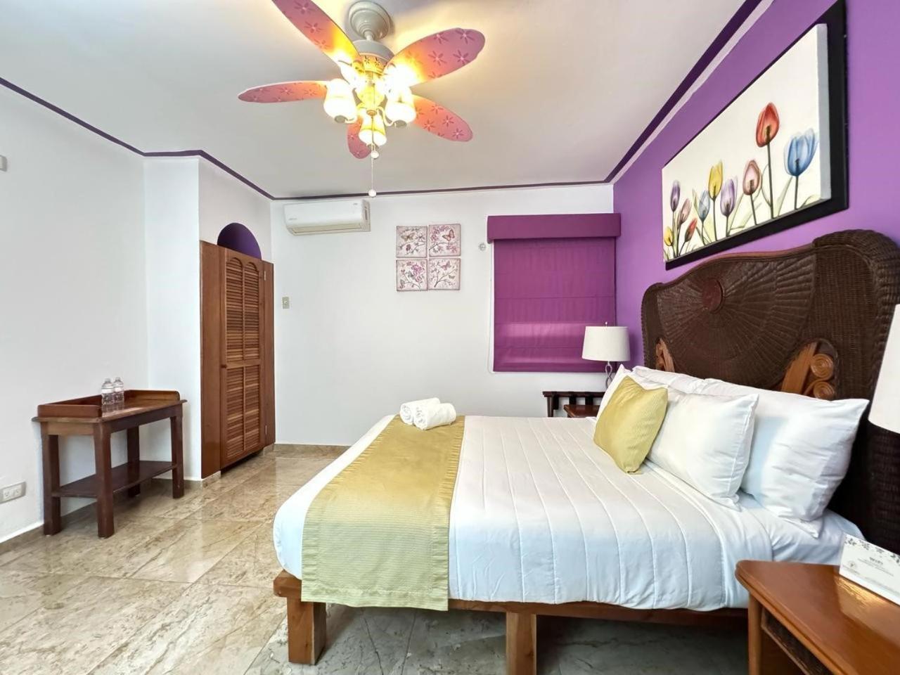 Hotel Casa Mallorca 칸쿤 외부 사진