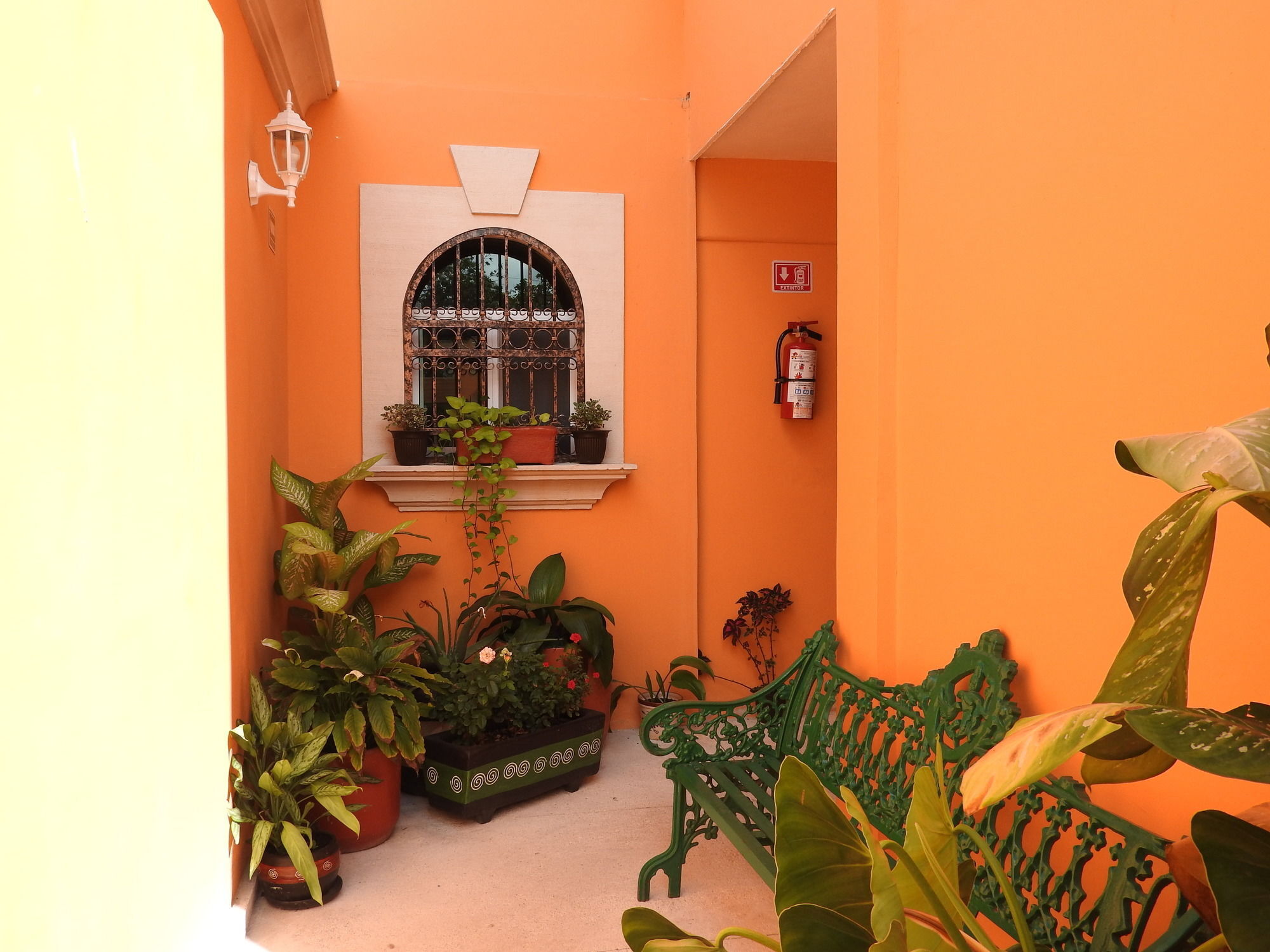 Hotel Casa Mallorca 칸쿤 외부 사진